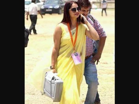 સોશિયલ મીડિયા પરના થયેલા દાવા સોશિયલ મીડિયા પરના થયેલા દાવા