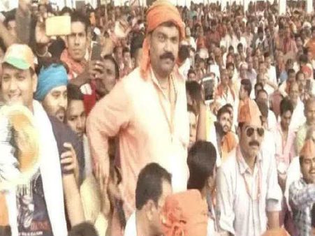 સોશ્યિલ મીડિયા પર વાયરલ ફોટો