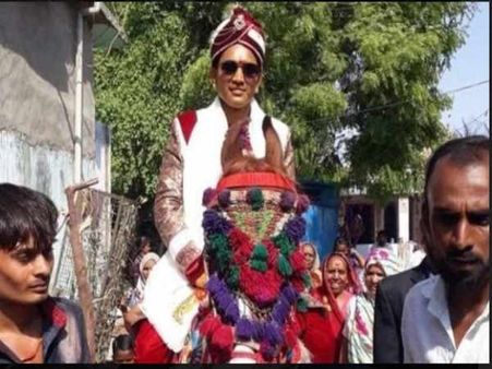 ઝગડામાં હિંસક બની ભીડ, બંધ રાખવા પડ્યા લગ્ન