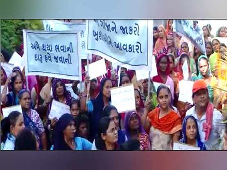 અહીંની 50 ટકા વસ્તી દારૂના નશામાં, 10-12 વર્ષના બાળકો ગાંજો પીવે છે