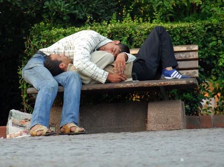 એકવાર વાર ઊંઘી ગયા તો જાગવાનું ખબર નઈ