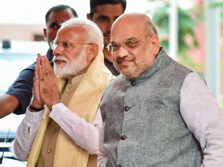 5.30 વાગ્યે પીએમ મોદી ભાજપા કાર્યકર્તાઓ સાથે મુલાકાત કરશે 5.30 વાગ્યે પીએમ મોદી ભાજપા કાર્યકર્તાઓ સાથે મુલાકાત કરશે