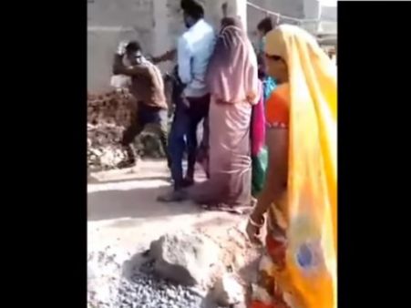 લોકો તમાશો જોતા રહ્યા, વીડિયો બનાવતા રહ્યા