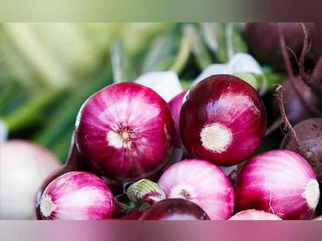 જળસંકટ: ગુજરાતમાં ડુંગળીની વાવણી 80% ઘટી, હવે બધાને રડાવશે