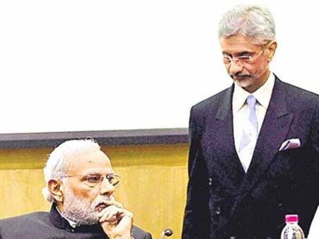 રિટાયરમેન્ટ બાદ ટાટા ગ્રુપ સાથે જોડાયા રિટાયરમેન્ટ બાદ ટાટા ગ્રુપ સાથે જોડાયા