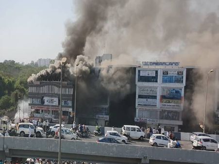 4 લાખની મદદની ઘોષણા