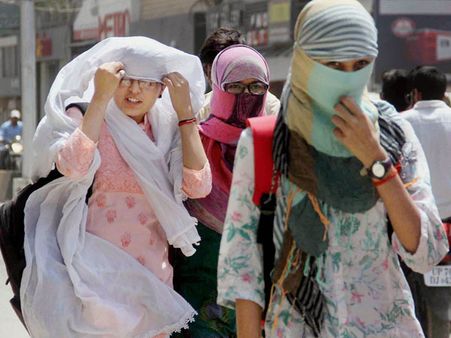 અહીં થશે વરસાદ, ફૂંકાશે ઝડપી પવન