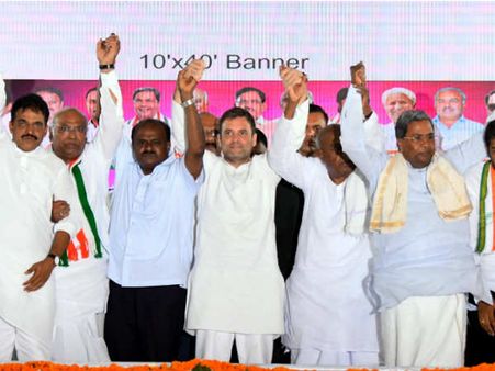 કોંગ્રેસ નેતાઓની ફરિયાદ