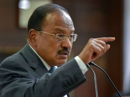 મ્યાનમારમાં સર્જીકલ સ્ટ્રાઈકના માસ્ટરમાઈન્ડ મ્યાનમારમાં સર્જીકલ સ્ટ્રાઈકના માસ્ટરમાઈન્ડ