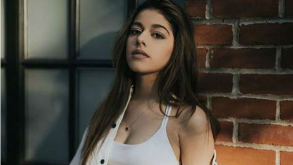 અલાયા ફર્નીચરવાળા