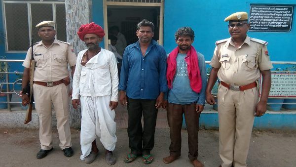 આ ગામોના પરિવારોએ ગિરવી મૂક્યા પોતાના બાળકો, કિંમત વસૂલી દોઢથી બે હજાર