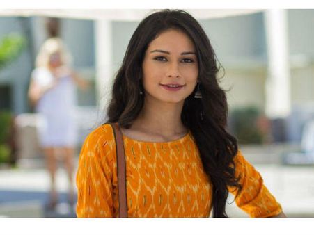 અનેરી વજાની