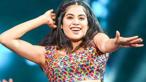 ડાંસિંગ વીડિયો