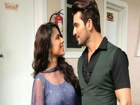 ફેન્સ માટે ખરાબ સમાચાર, આવતા મહિને આ 10 લોકપ્રિય શો બંધ થશે