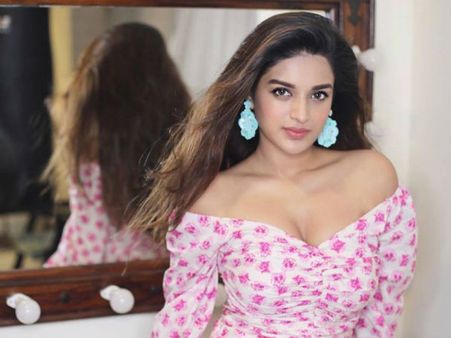 ગંદી કમેન્ટ 