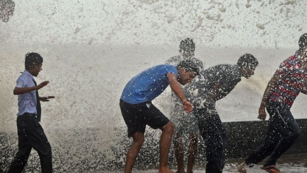 30-40 કિમી/કલાકની ઝડપે પવન ફૂંકાશે