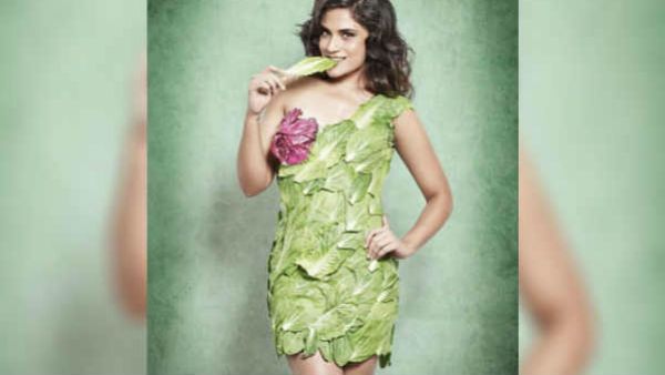 રિચા ચઢ્ઢાએ પહેર્યાં માત્ર પત્તાં, ફેન્સે ઉડાવી મજાક