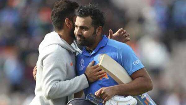 પાકિસ્તાન વિરુદ્ધ 140 બોલમાં 140 રન (14 ચોગ્ગા, 3 સિક્સ)