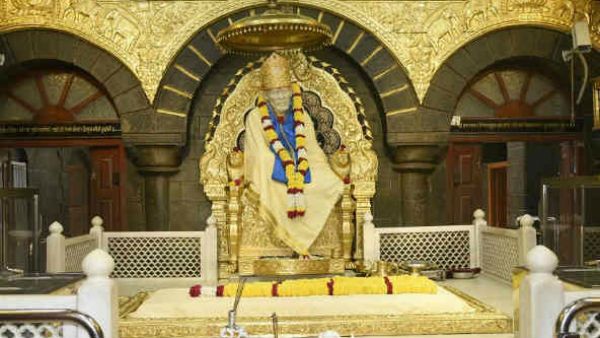 સાંઈ બાબાને ચઢાવેલા પૈસા મુકવાની બેંકોમાં જગ્યા બચી નથી