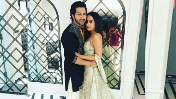 લગ્નોમાં સાથે સાથે