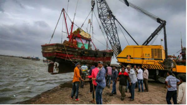 સાઈક્લોન વાયુઃ વર્ષોવર્ષ વધુ વિનાશકારી થતા જશે તોફાન