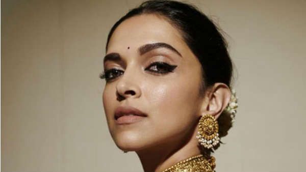 સોનમ કપૂરનો લુક