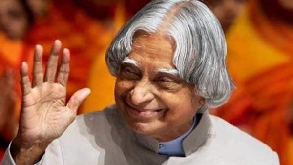 સમાજમાં ત્રણ જ લોકો લાવી શકે છે મોટો ફેરફાર