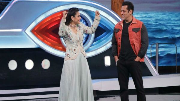 આશરે 165 કરોડ