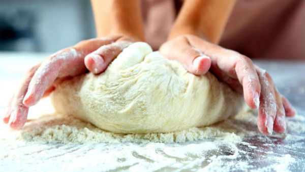 તાજો લોટ જ બાંધો