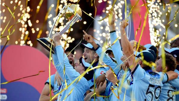 ક્રિકેટ આવ્યુ પોતાના ઘરે