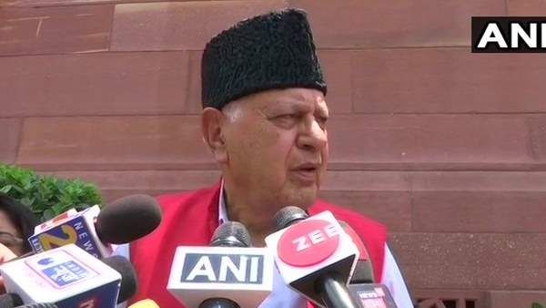 35A અને 370 હટાવવા પર બોલ્યા ફારુક અબ્દુલ્લા, અમે હિન્દુસ્તાની પણ..