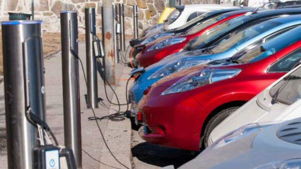 ઇલેક્ટ્રિક વાહનોને પ્રોત્સાહન આપવાની યોજના