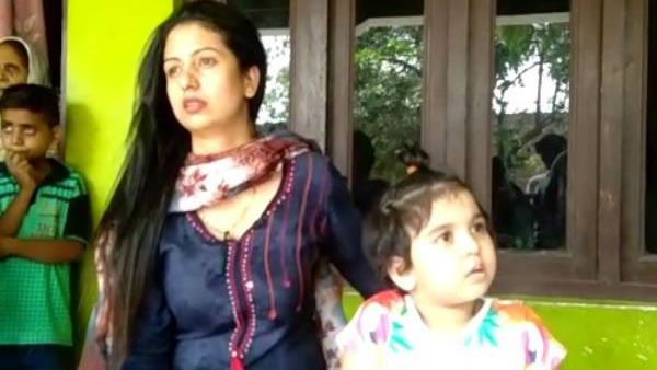 પોલીસ પર અત્યાચાર કરવાનો આરોપ 