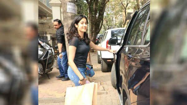 દોસ્તાના 2માં લેસ્બિયન બનશે જાહ્નવી કપૂર? સોનમ પાસેથી લીધી આ પ્રેરણા