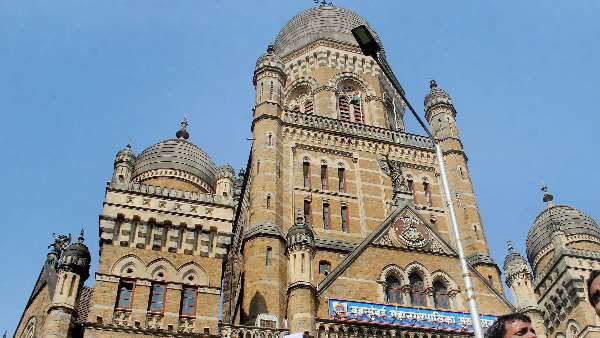 કાર પાર્કિંગની સમસ્યાને ધ્યાનમાં રાખીને બીએમસીએ દંડમાં વધારો કર્યો