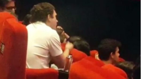 રાજીનામા પછી ફિલ્મ જોતા રાહુલ ગાંધીનો વીડિયો વાયરલ