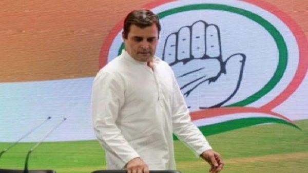 2004, 2009, 2014માં અમેઠીથી સાંસદ રહ્યા હતા