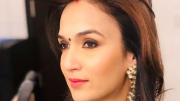 સૌંદર્યા રજનીકાંતે લખી ખાસ વાત સૌંદર્યા રજનીકાંતે લખી ખાસ વાત