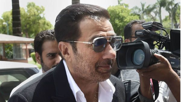 તપાસ રિપોર્ટમાં સની દેઓલ વિરુદ્ધ શું છે?