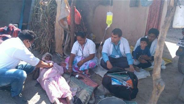 જરૂરિયાતમંદ અને અસહાય લોકોની કરે છે મદદ