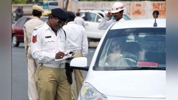 લાઈસન્સ રદ કરવાના પગલા માટે પોલીસ સ્વતંત્ર