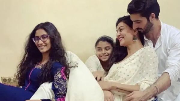 બૉયફ્રેન્ડ સાથે બ્રેકઅપના સમાચારો પર સુષ્મિતાએ ફોટો શેર કરી કહ્યુ, ‘આઈ લવ યુ રોહમન'