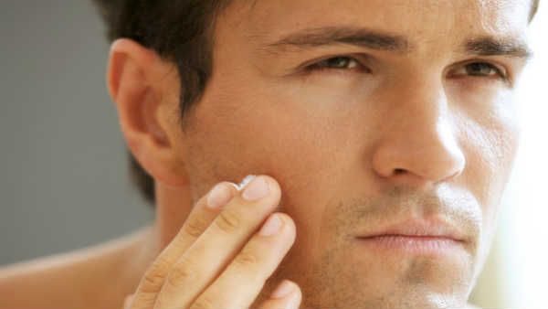 ત્વચાનું ધ્યાન ન રાખવુ