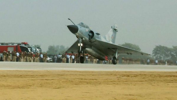 25 ફેબ્રુઆરીએ મિરાજ બોમ્બથી સજ્જ થયાં