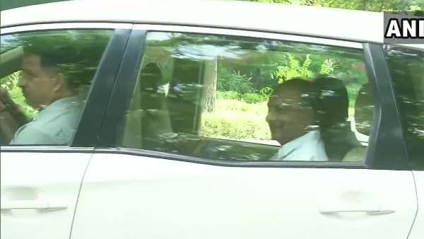 સોનિયા ગાંધીને મળવા પહોંચ્યા કોંગ્રેસના મોટા નેતા, અધ્યક્ષ પદ માટે આમનું નામ ફાઈનલ!