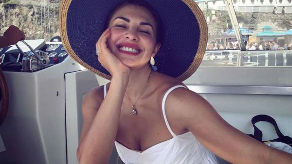 જેકલિન ફર્નાન્ડિઝ જેકલિન ફર્નાન્ડિઝ