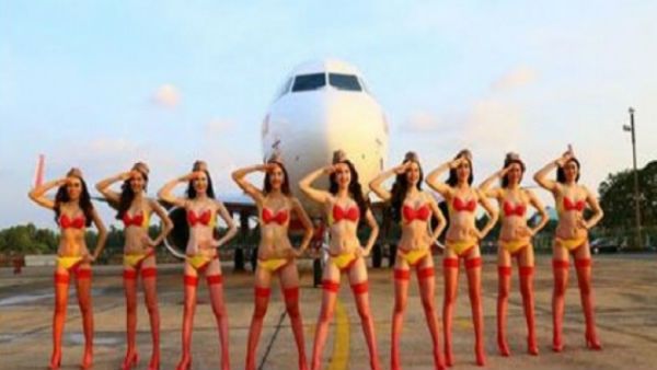 'બિકિની એરલાઇન્સ', એર હોસ્ટેસ બિકિની પહેરી સર્વિસ કરે છે, ભારતમાં શરૂ