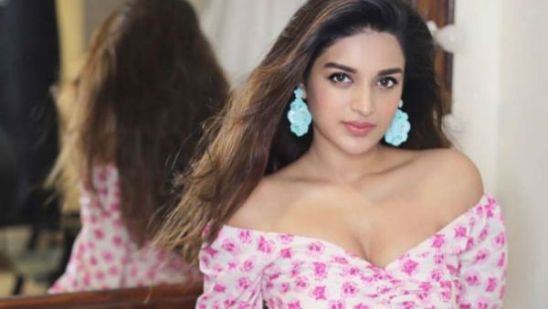 આ ક્યૂટ અભિનેત્રીની હોટ તસવીરો વાયરલ