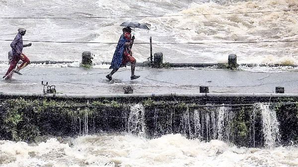 ઉત્તરાખંડ અને મહારાષ્ટ્રમાં ભારે વરસાદનું અલર્ટ