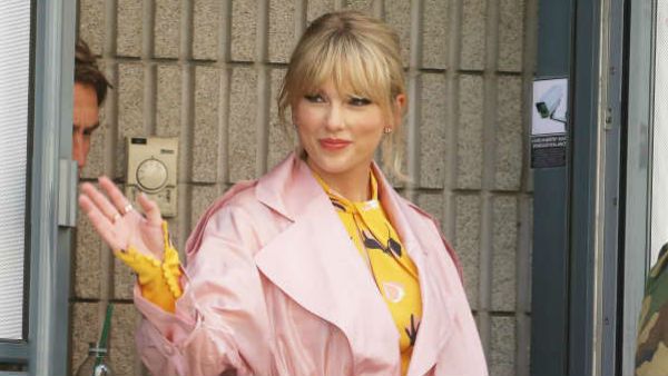 આ છે કમાણીમાં ટૉપ 10 સેલિબ્રિટી, જાણો કોઈ ભારતીય છે કે નહીં